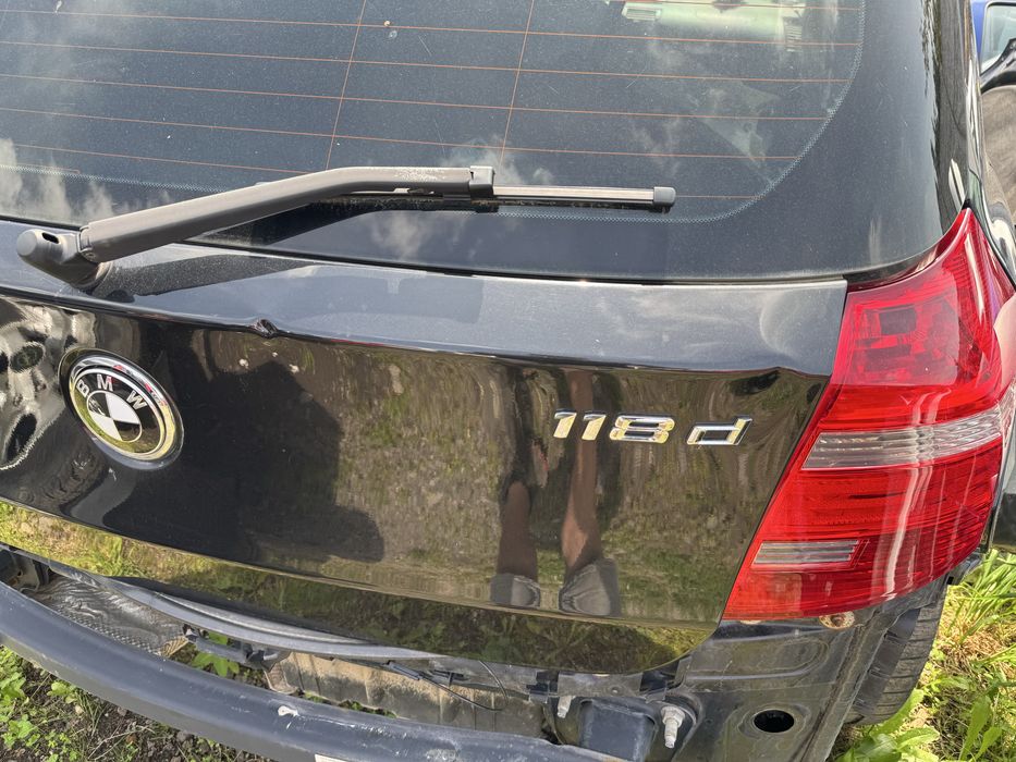 BMW E87 Klapa pokrywa bagażnika Black Sapphire Metallic 475