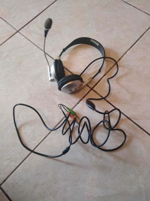 słuchawki wraz z mikrofonem do komputera