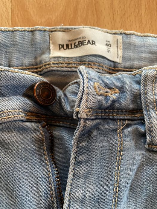 Jeansy Pull&Bear