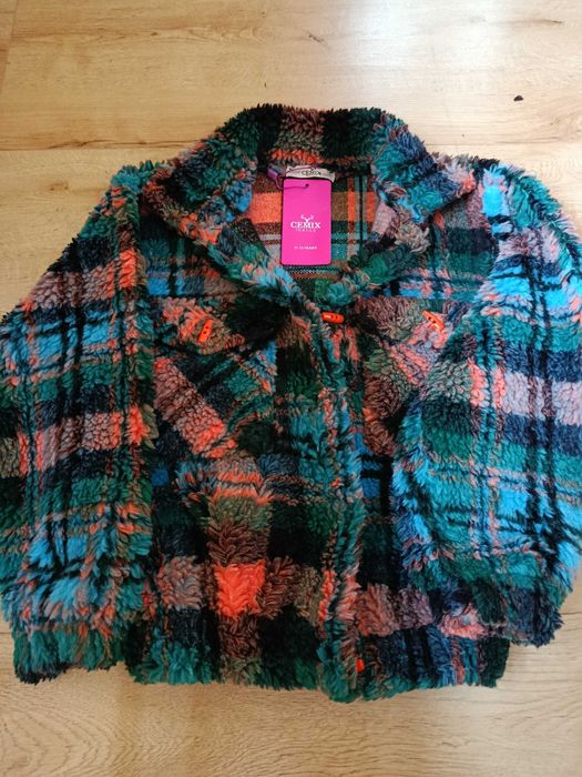 Nowa Bluza kurtka jesienna rozmiar 140