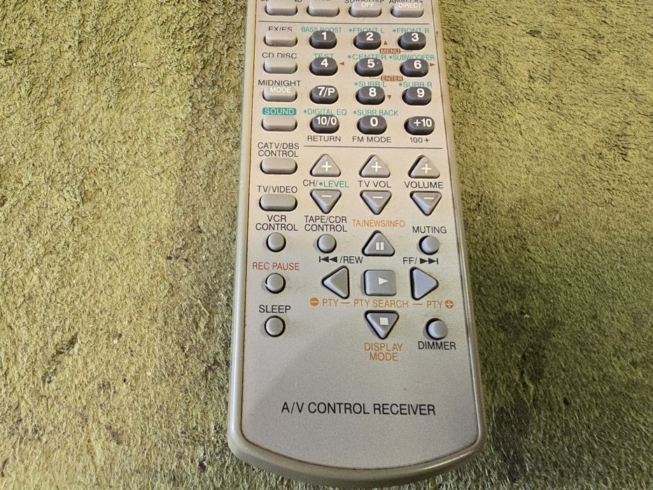 JVC RM-SRX7032R oryginalny pilot zdalnego sterowania.