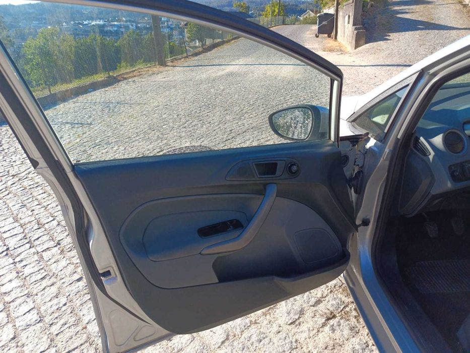 Ford Fiesta 1.2 Trend Gasolina
