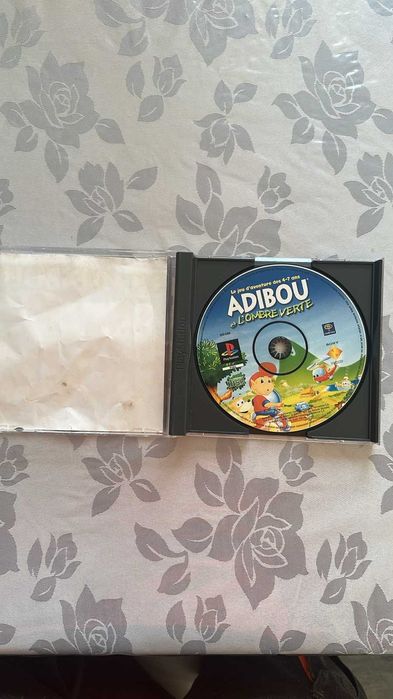 Adibou et l’Ombre Verte PS1 PAL FR – Original com Manual