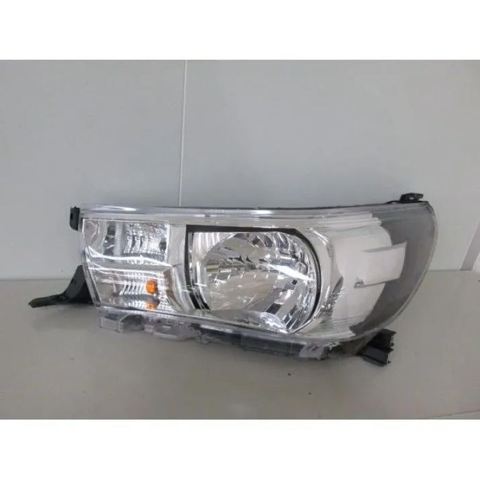 Faróis Farol da frente Toyota Hilux GUN125L  Anos 2015 a 2020