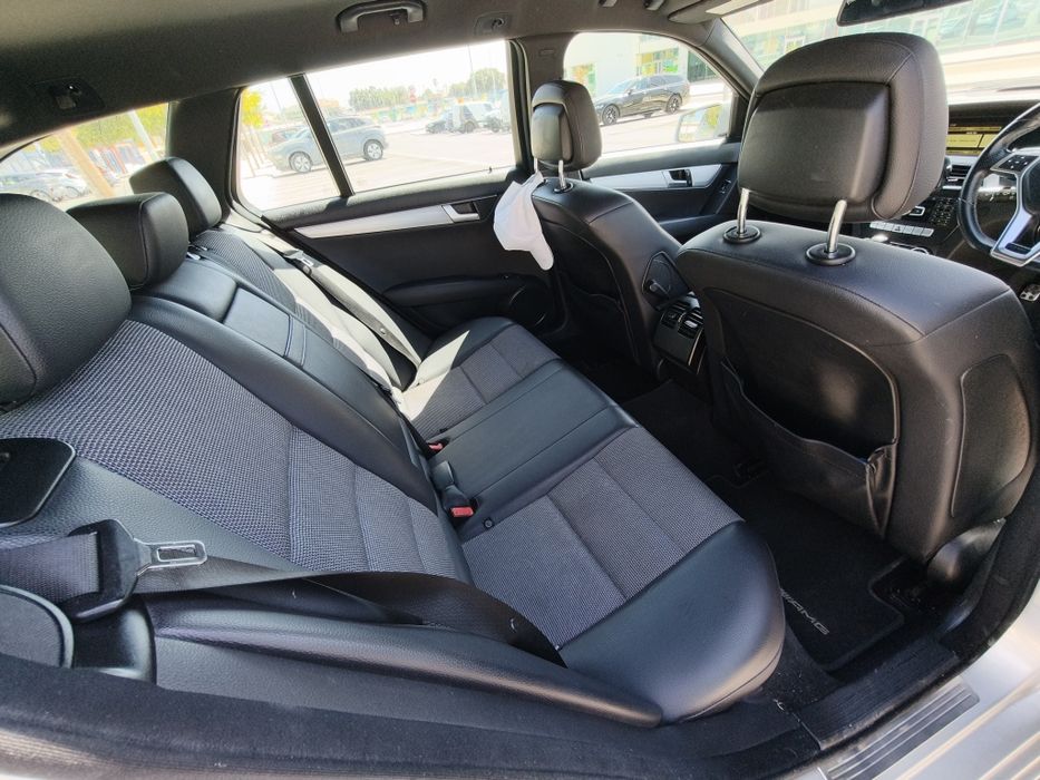Mercedes-Benz C220 CDI Station Wagon, Volante a direita, (2012) – Caixa Automática