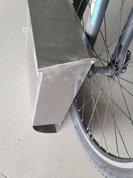 Skrzynka na listy srebna