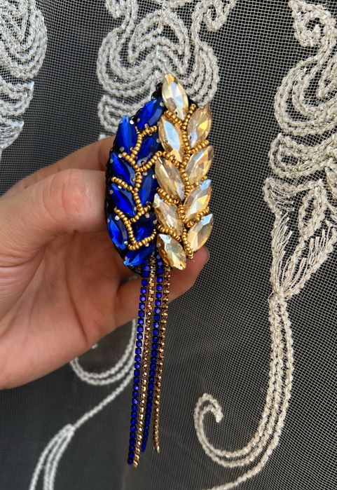 Брошки мотанки та колоски