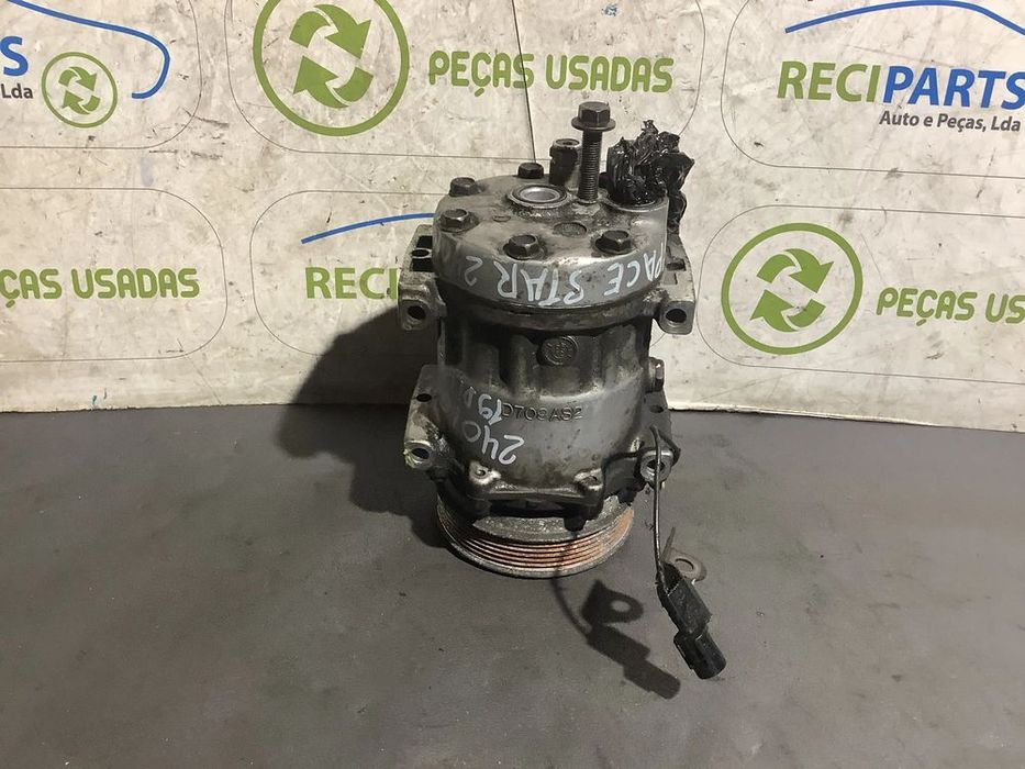 Compressor do ar condicionado Mitsubishi Space Star