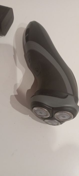 Máquina barbear philips