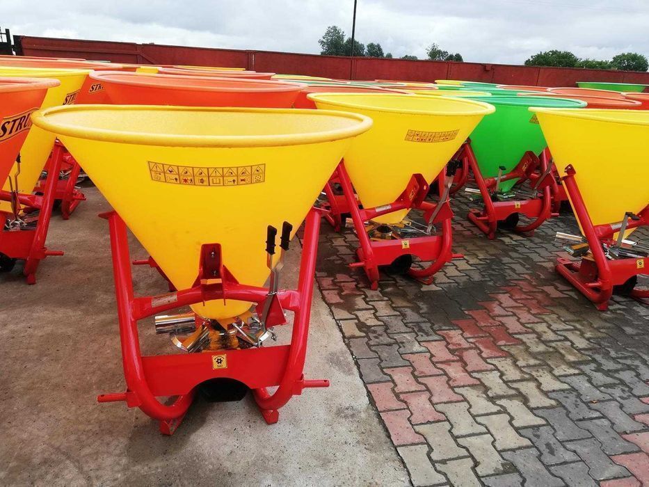 PROMOCJA-Rozsiewacz nawozu STRUMYK lej lejek kwasówka-DOSTARCZAM