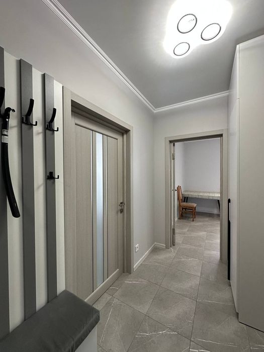 Оренда.1км.квартири. Довженка-58 поряд парку та озера