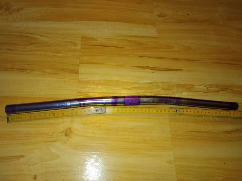 Aluminiowa kierownica.