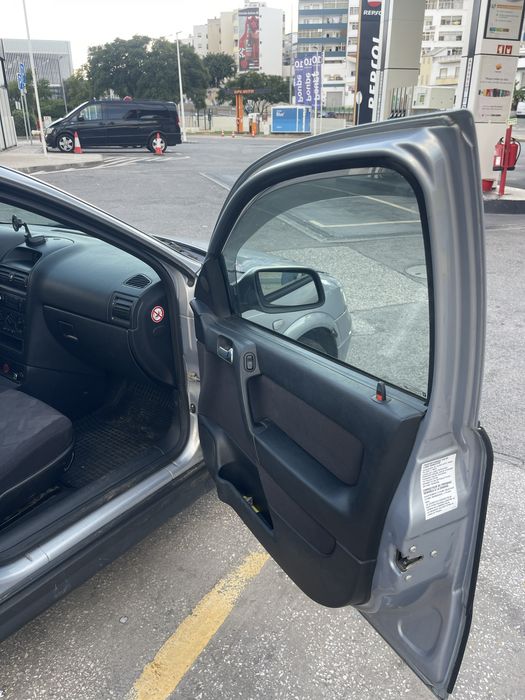 Opel astra ano 2000 impecavel