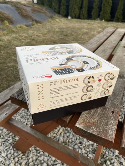 Zestaw do kawy porcelana ćmielów pierrot nowy