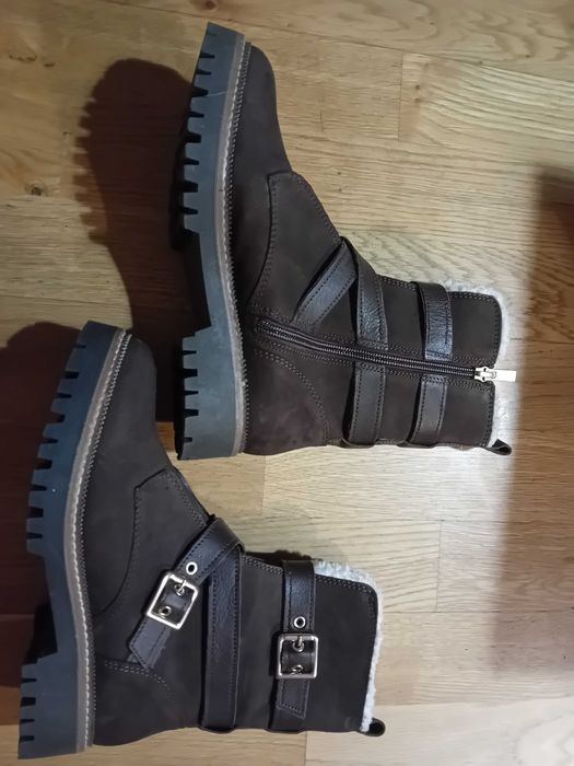 Buty carvela kowbojki  37