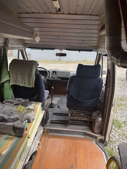 Автомобіль Renault Trafic