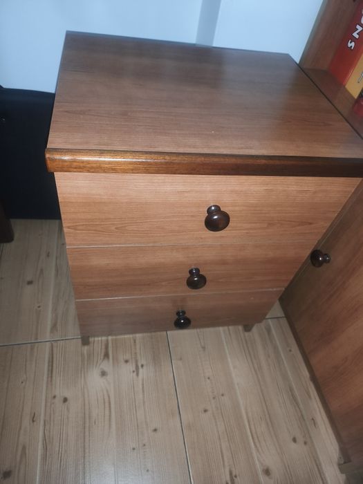 Mesa de cabeceira