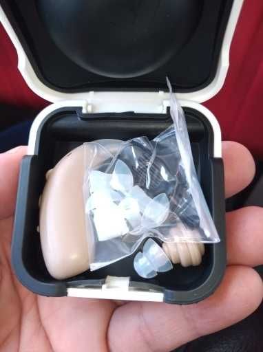 Слуховой Аппарат Заушный с USB-Зарядкой – Верните Себе Четкость Звука!