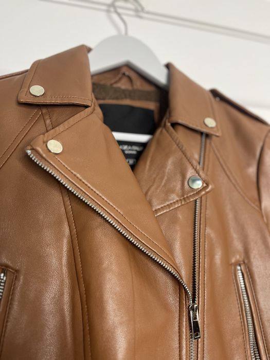 Куртка косуха жіноча