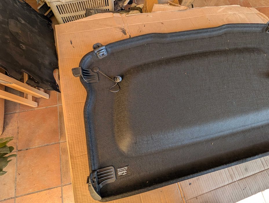 Tampa da bagageira  mercedes W177