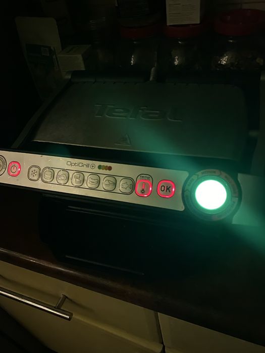 Продам гриль Tefal OptiGrill+ GC710D