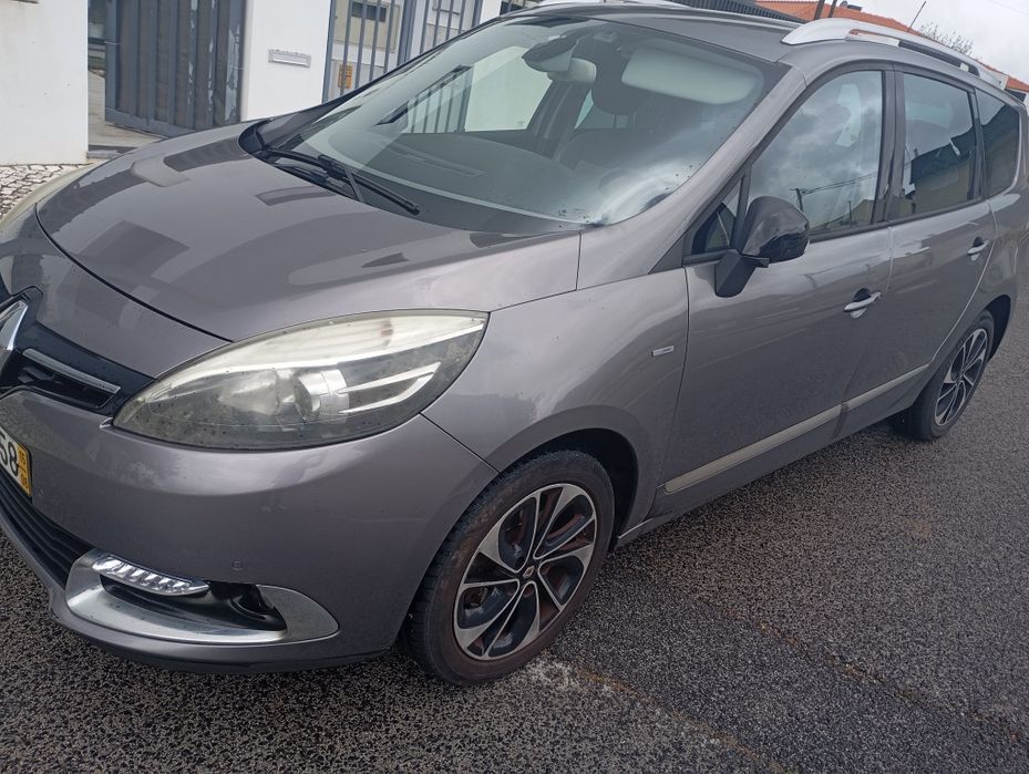 Renault grande scenic