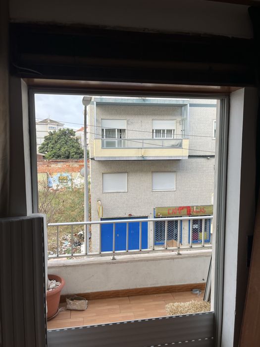 Estore Instalação e reparação (Pvc, aluminio)