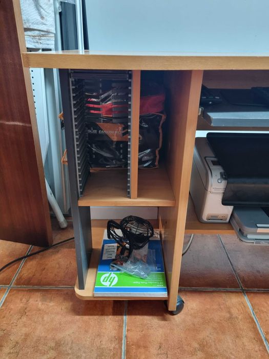 Secretaria Madeira Para Escritório com Rodas