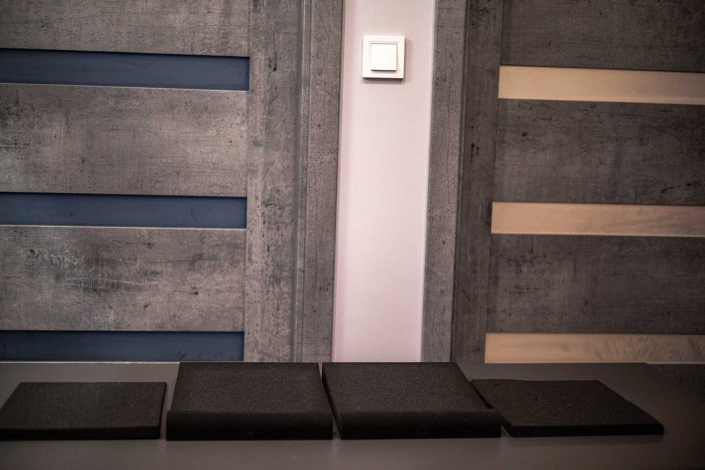 Podkładki pod głośniki  Monitory Studyjne- Adam Hall Stands PAD ECO 2