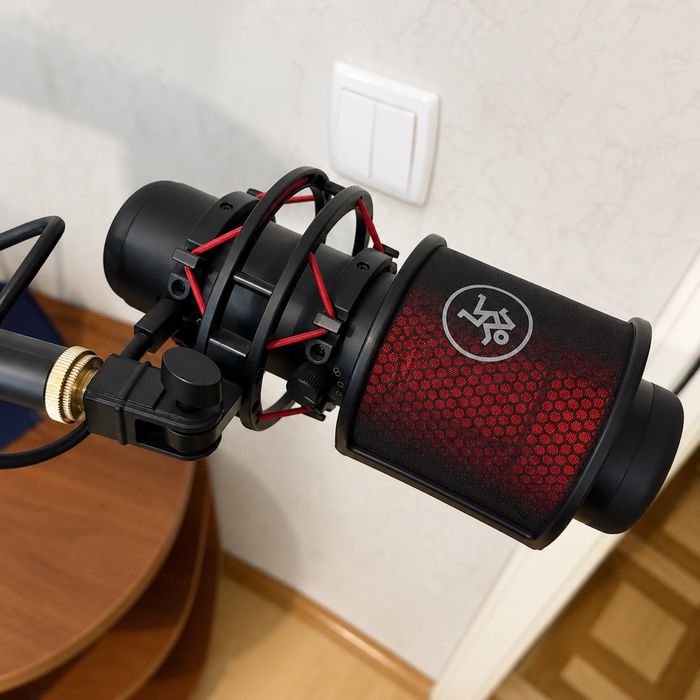 Микрофон Hyperx quadcast + поп фильтр в подарок