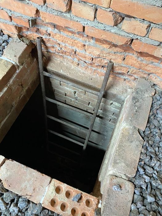 продам гараж  в кооперативі надія