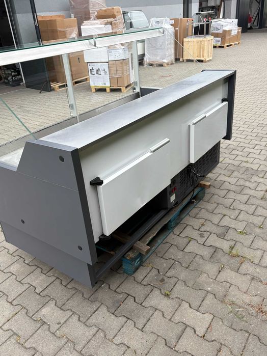 Lada chłodnicza Mawi 2021r szyba na siłownikach stan idealny