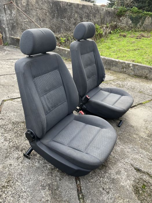 Bancos Audi a4 para restauro 50€ os dois
