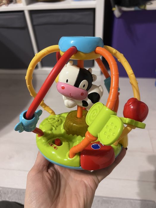 Розвиваюча іграшка-мʼячик Vtech Тряси і крути ,рос.мова