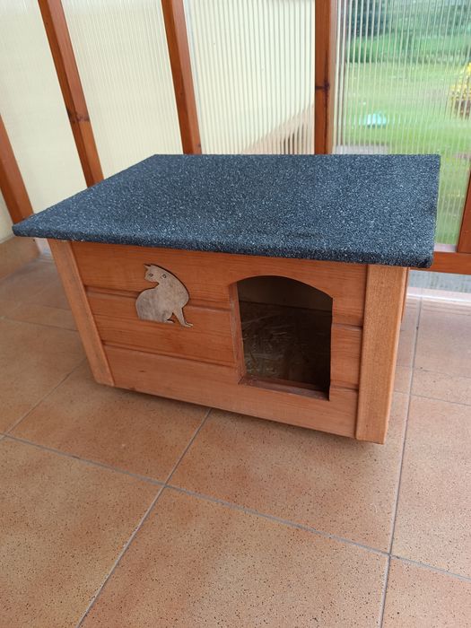 Buda domek ocieplana dla kota