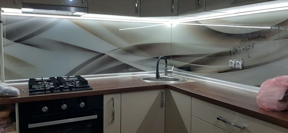 Стекло и Зеркало