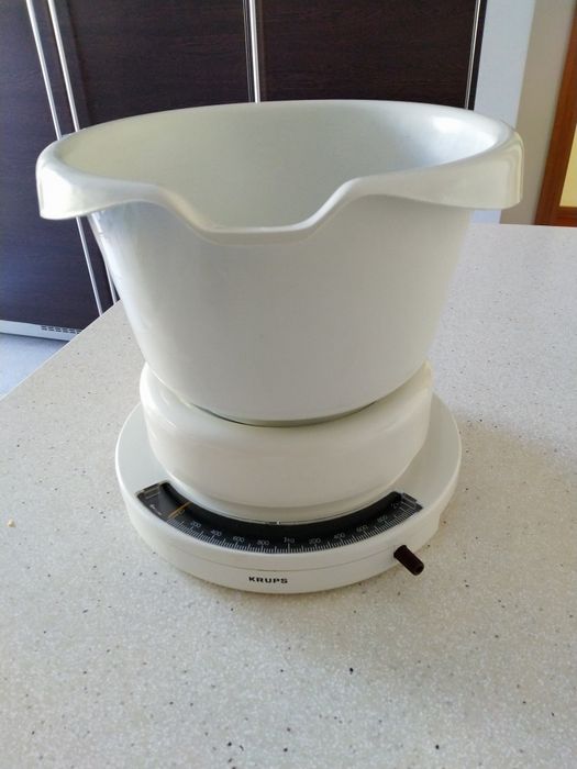 Balança Krups com pesagem sucessiva de ingrediente até 2 kg