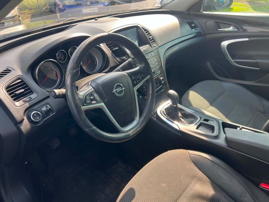 OPEL INSIGNIA 2.0 160KM 2010r • KLIMA • HAK • grzane fotele • tempomat