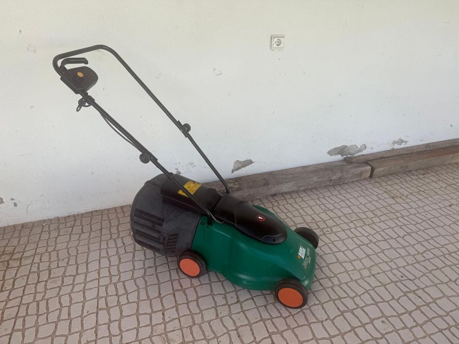 Maquina corta-relvas Black&Decker