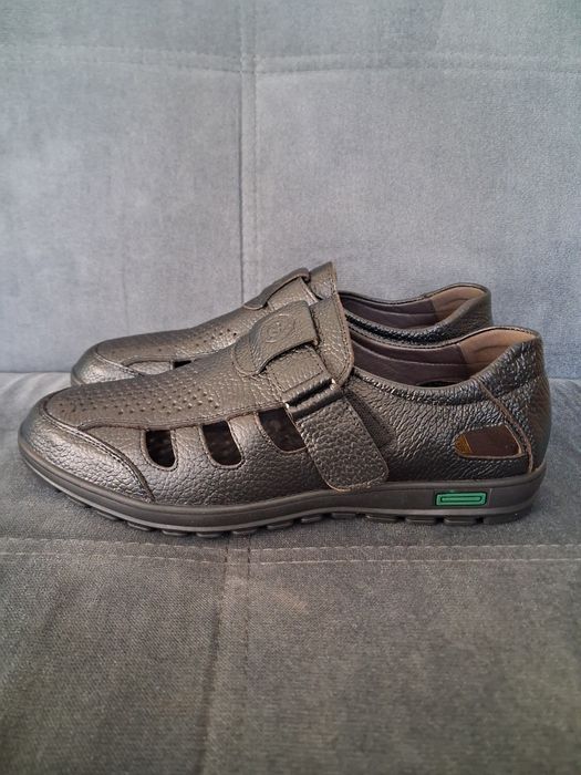 Buty męskie klasyczne czarne półbuty