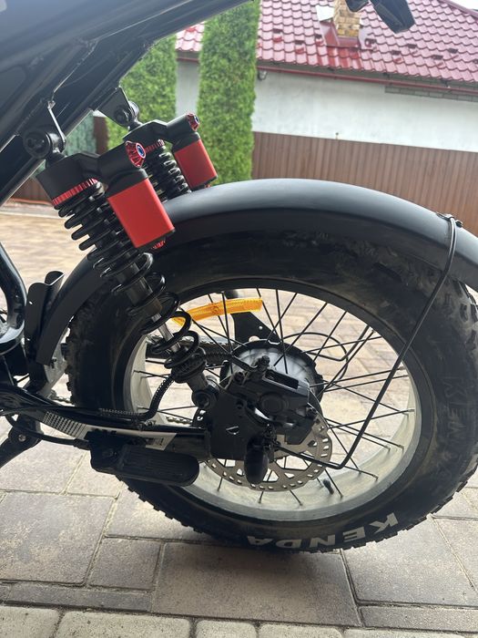 corso komodo 1000w