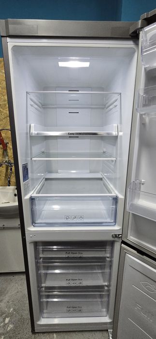 Lodówka SAMSUNG RB29FERNDSA NoFrost Srebrna