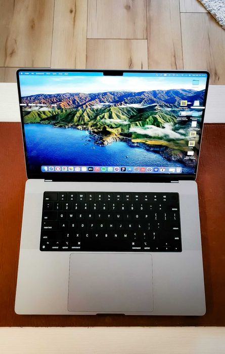 Apple Macbook Pro M1 MAX 32GB. 1TB 16" Space Grey
