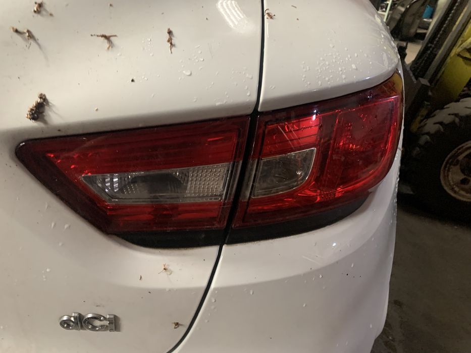 Farolim Renault clio 4