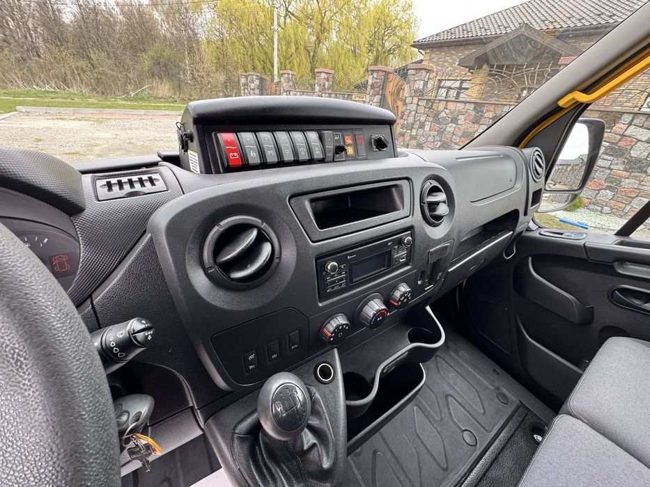 Renault master 2019 8+1