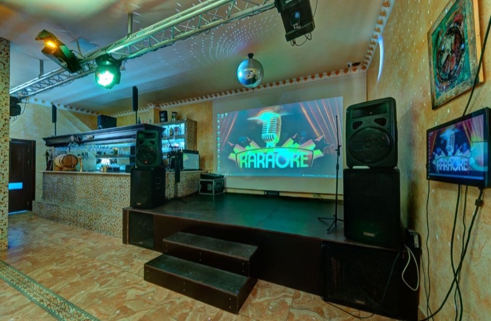 КИЇВ на Стеценка/Продається Ресторенно-Готельний Комплекс-1830м2