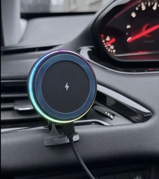 Магнітна автомобільна бездротова зарядка Q і RGB| 360° | iPhone 12-16
