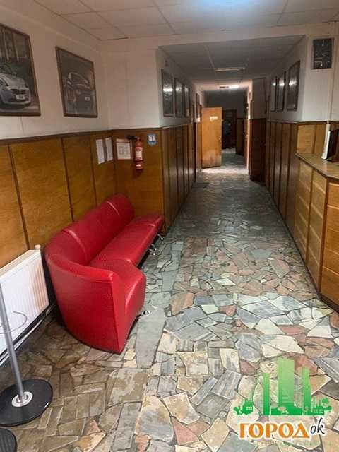 Офісне приміщення, кабінетна система, ПЗР