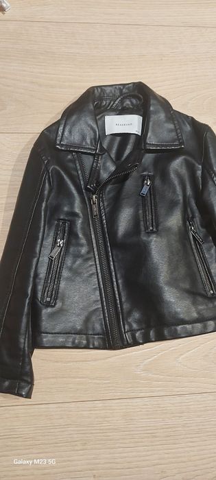 Sprzedam ramoneskę rozmiar 98cm.