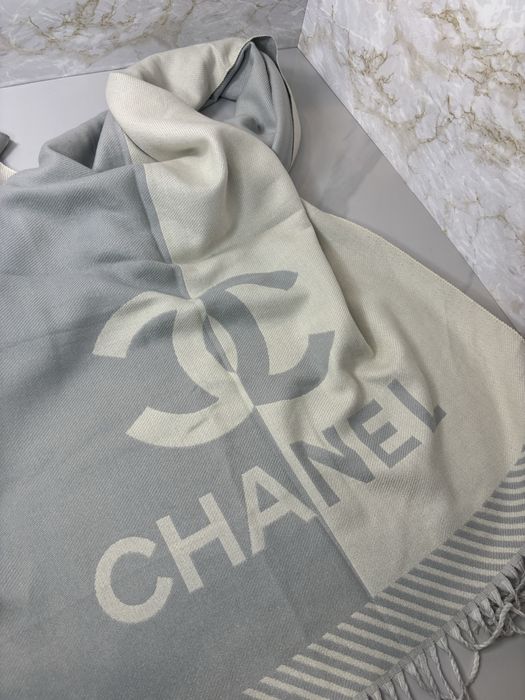 Nowy szal Szalik Chanel